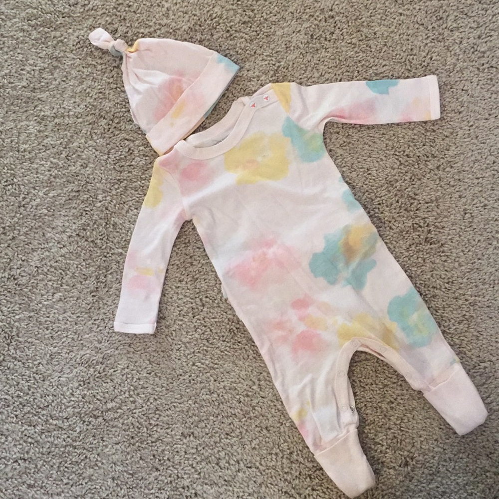 NWOT Burts Bees outfit